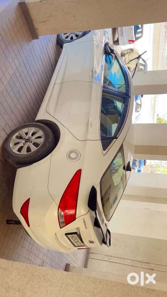 Hyundai Verna Fluidic 2015 – Fully Loaded  Cng  Excellent Condition