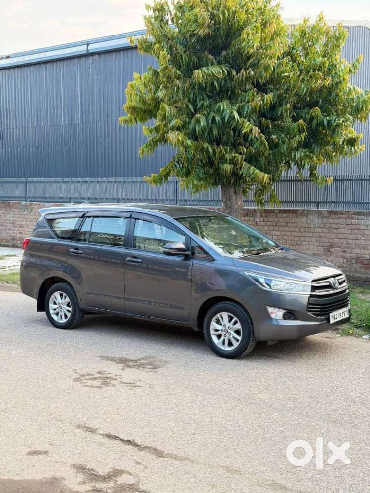 Toyota Innova Crysta 2.4 Gx 8 Str, 2018, Diesel