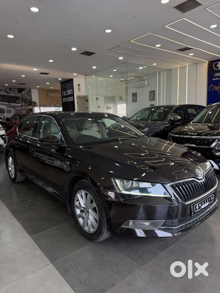 Skoda Superb Lk 2.0 Tdi At, 2016, Diesel