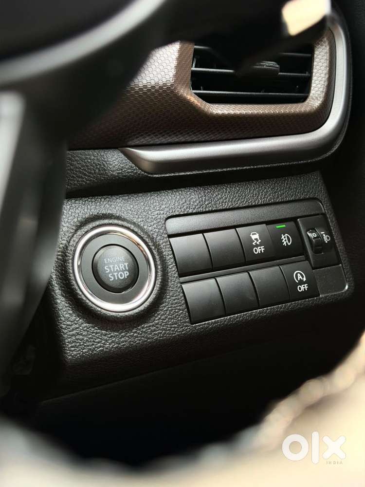 Maruti Suzuki Brezza 1.5 Zxi At Smart Hybrid, 2026, Cng & Hybrids
