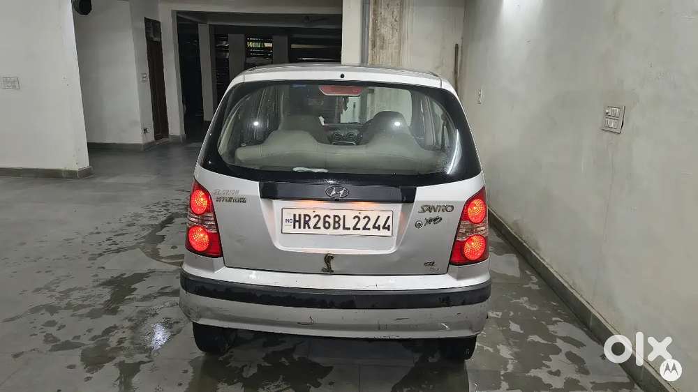 Hyundai Santro Xing 1086 Cc Silver Color