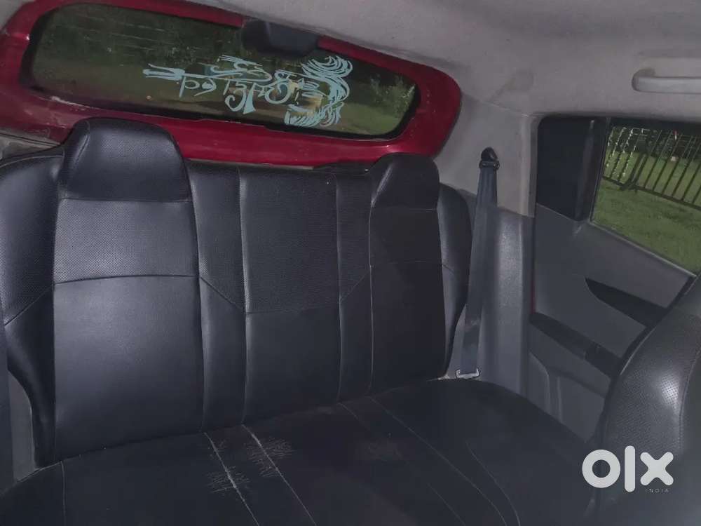 Mahindra Kuv 100 2019