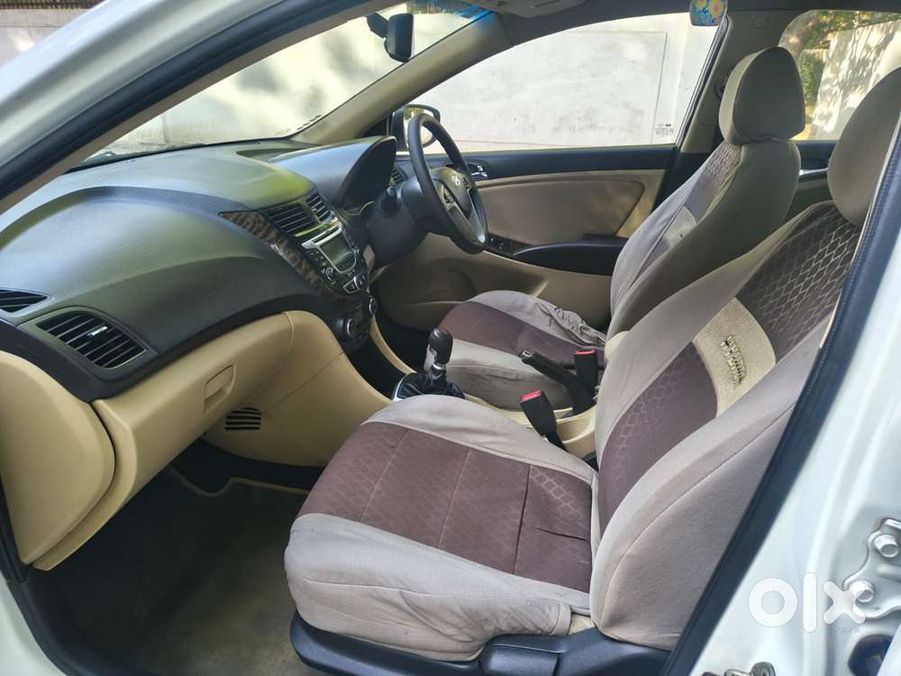 Hyundai Verna, 2012, Petrol