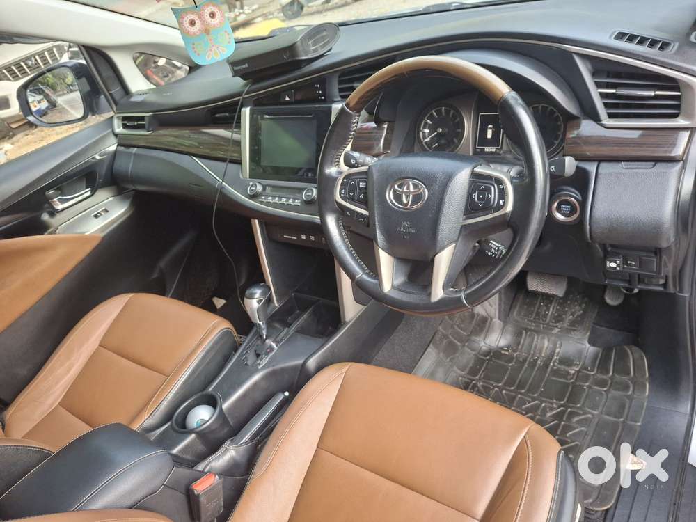 Toyota Innova Crysta 2.7 Zx At, 2017, Cng & Hybrids