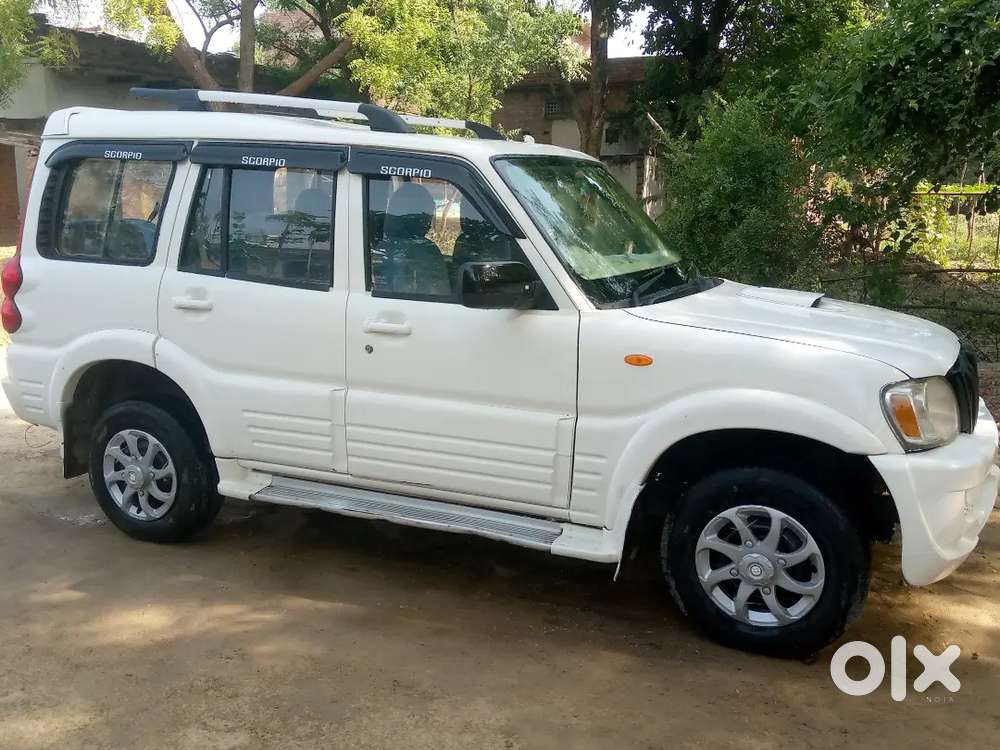 Mahindra Scorpio 2011 Diesel Well Maintained
