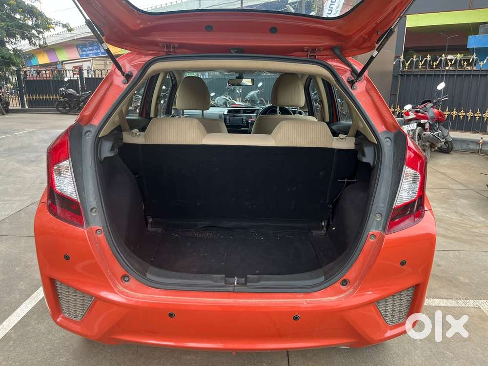 Honda Jazz V Cvt, 2015, Petrol