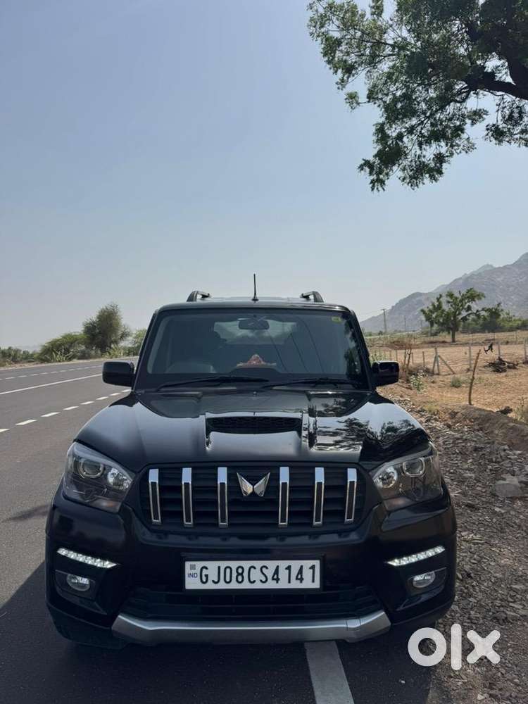 Mahindra Scorpio Classic 2023 Diesel Well Maintained