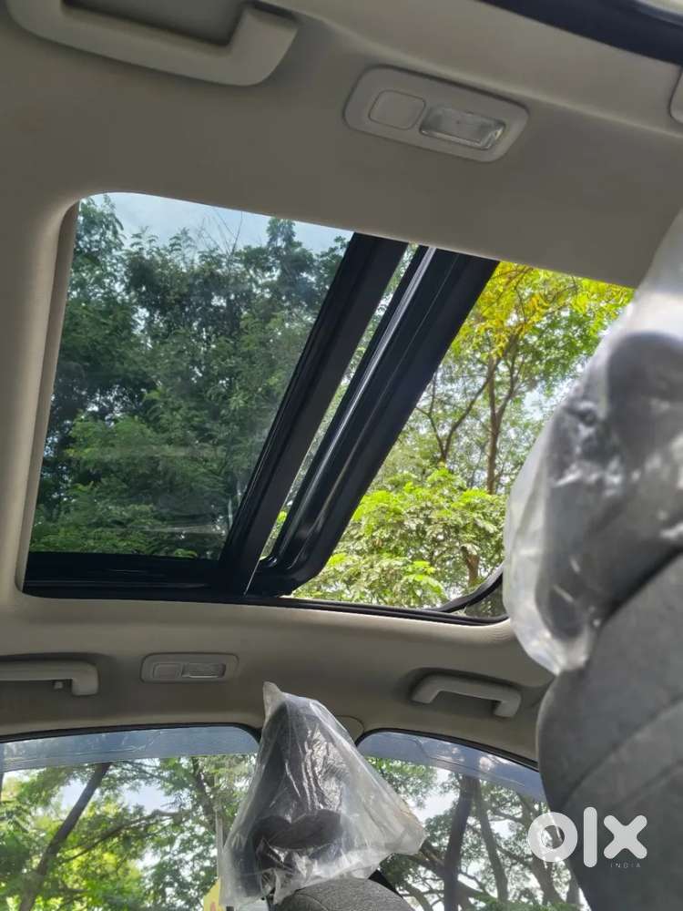 Tata Curvv Pure Plus S 1.2 Revotron Petrol 6mt, 2025, Petrol