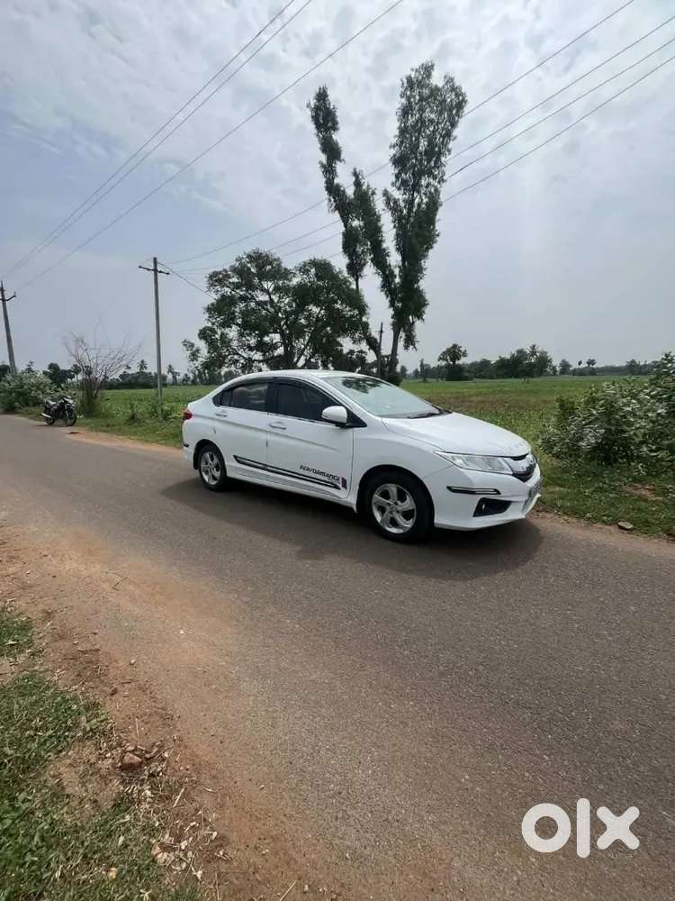Honda City 1.5 Zx Petrol 2016