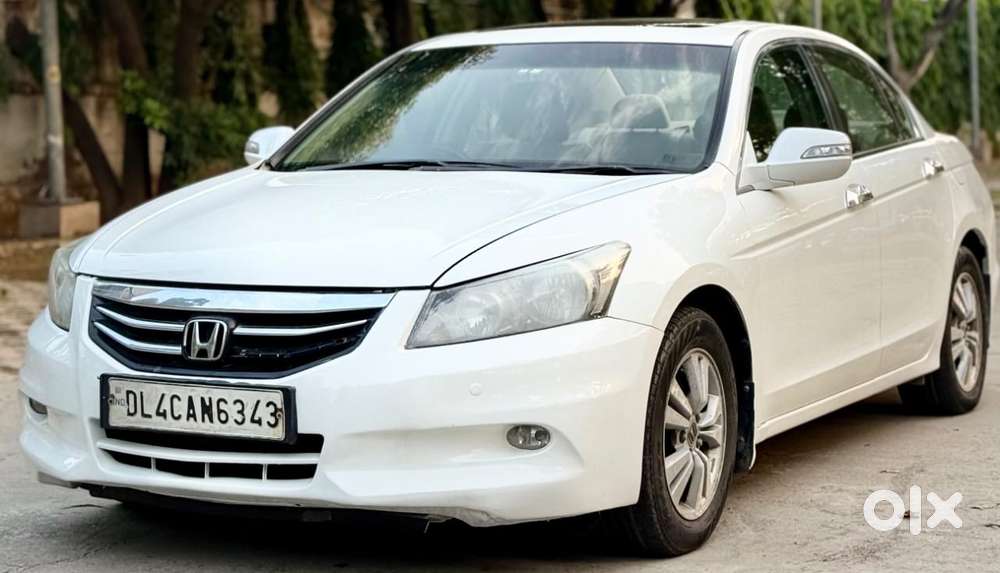 Honda Accord 2.4 Elegance Automatic, 2012, Petrol