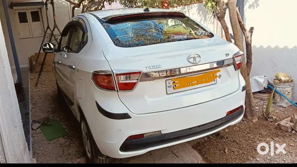 Tata Tigor 2018 Petrol
