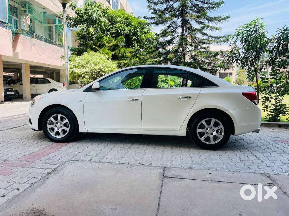 Chevrolet Cruze 2010-2011 Ltz, 2010, Diesel