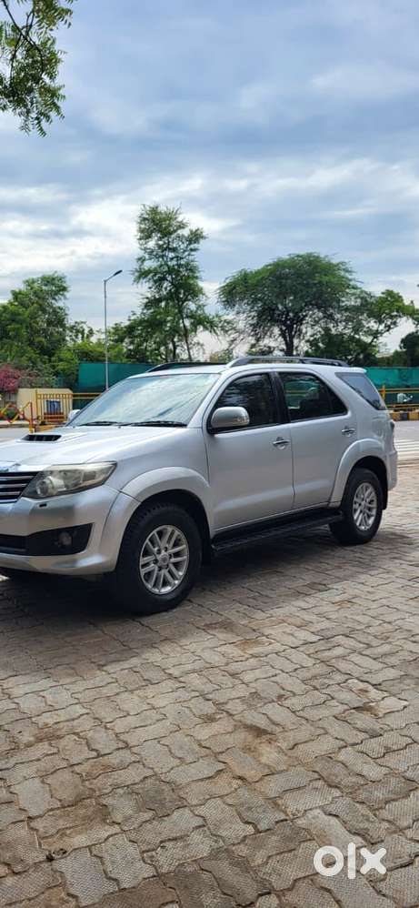 Toyota Fortuner 3.0 4x2 Mt, 2014, Diesel