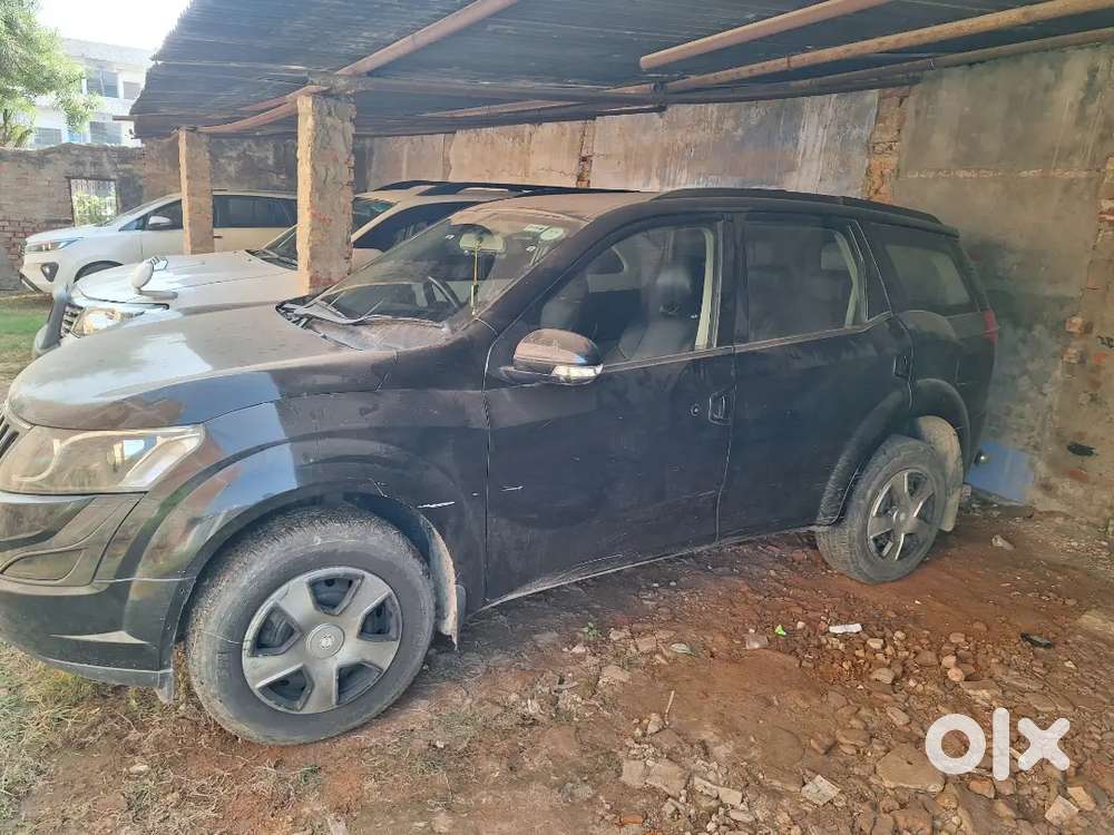 Mahindra Xuv500 Variant 2017