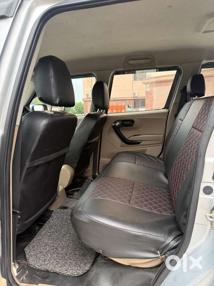 Mahindra Tuv 300 T4 Plus, 2018, Diesel