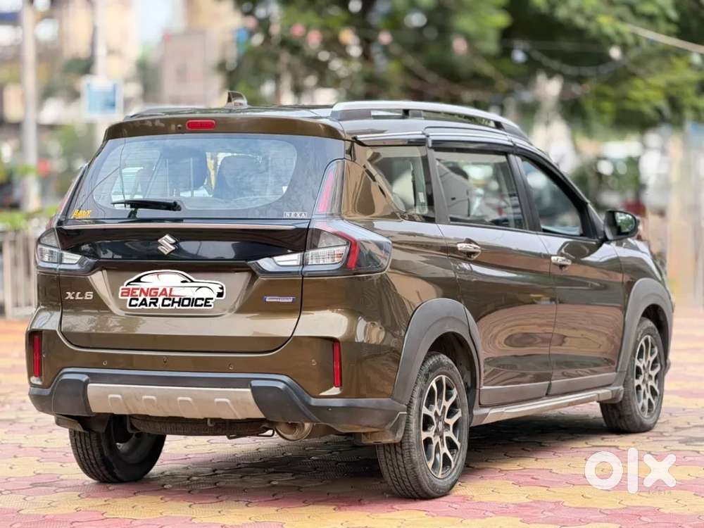 Maruti Suzuki Xl6 1.5 Zeta At, 2022, Petrol