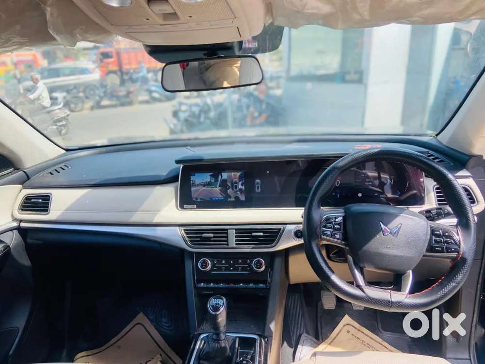 Mahindra Xuv700 2024 Diesel 74000 Km Driven