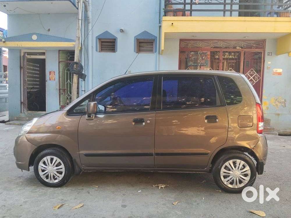 Maruti Suzuki Estilo Lxi Bs-iv, 2012, Petrol