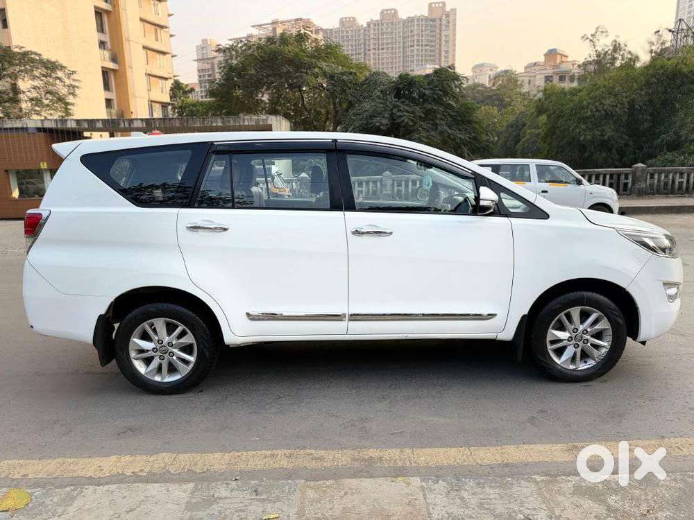 Toyota Innova Crysta 2.8 Gx At, 2017, Diesel