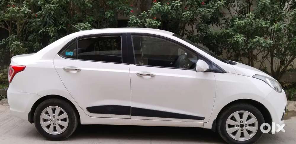 Hyundai Xcent 2015 Petrol 50000 Km Driven Urgent To Sell