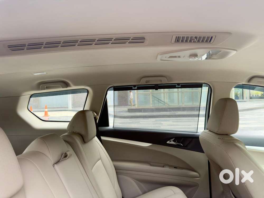 Mahindra Marazzo M8, 2019, Diesel