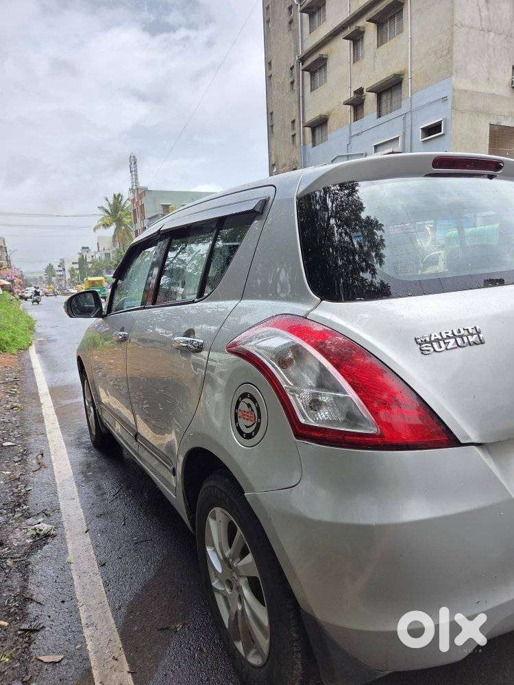 Maruti Suzuki Swift Ddis Zdi, 2012, Diesel