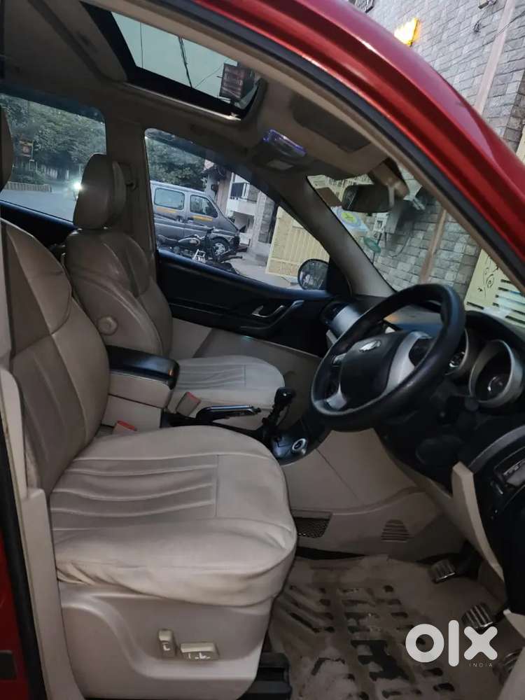 Mahindra Xuv500 2016