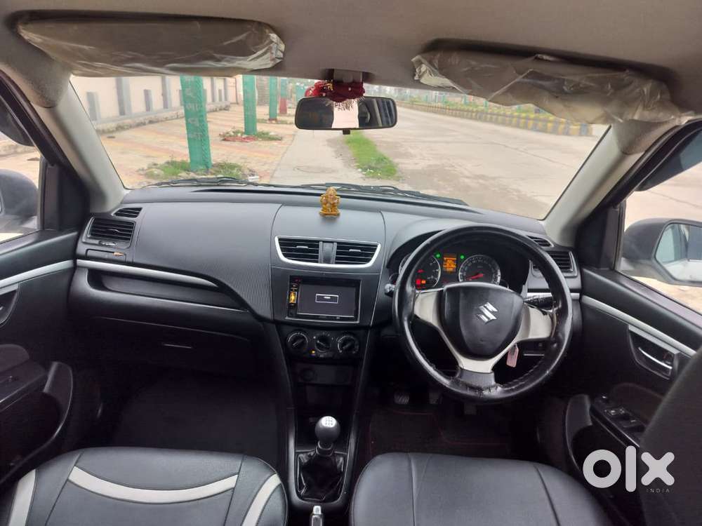 Maruti Suzuki Swift Vxi + Manual, 2014, Petrol