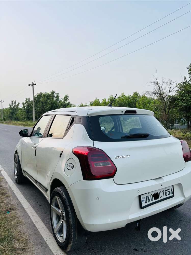Maruti Swift Petrol 2022  1 Party Insurance 80% Tire Wheel