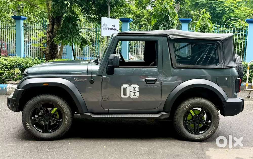 Mahindra Thar 2.2 Lx Convertible Diesel At 4 Str, 2022, Diesel