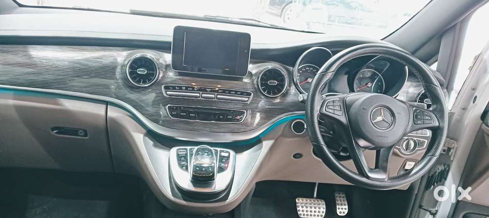 Mercedes-benz V-class 2.1 220 Expression Diesel At, 2021, Diesel