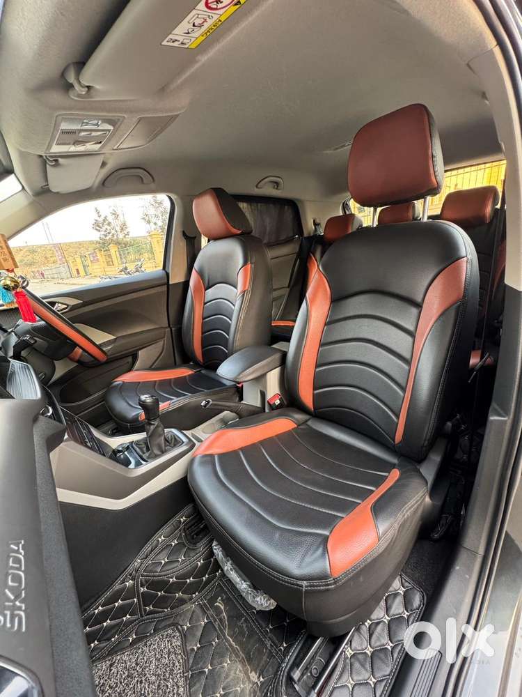 Skoda Kushaq 1.0 Tsi Ambition, 2022, Petrol