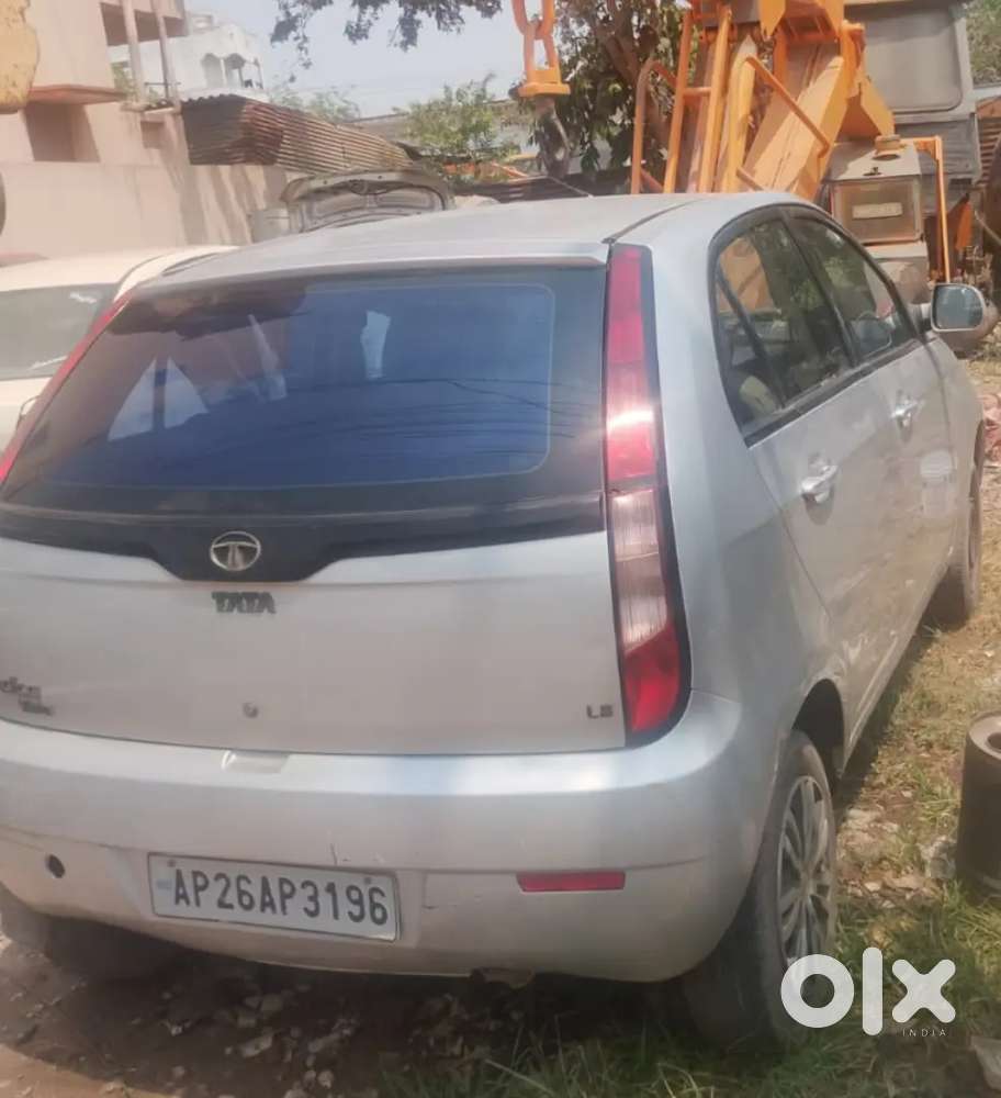Tata Vista Tech 2012 ,tata Safari 2009 Diesel 80000 Km Driven