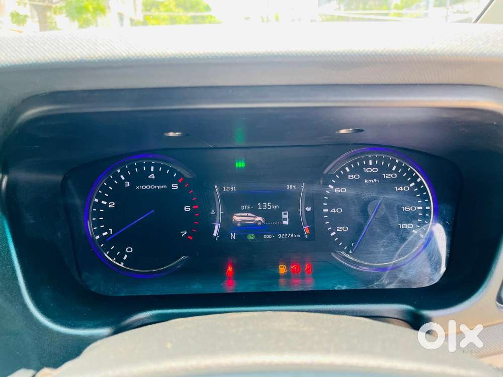 Mahindra Marazzo M6 8str, 2019, Diesel