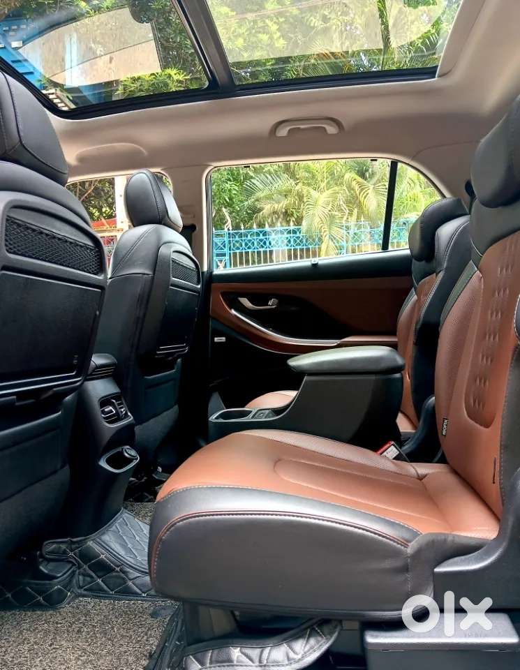 Hyundai Alcazar 2.0 Signature (o) Petrol At 6 Str, 2022, Petrol