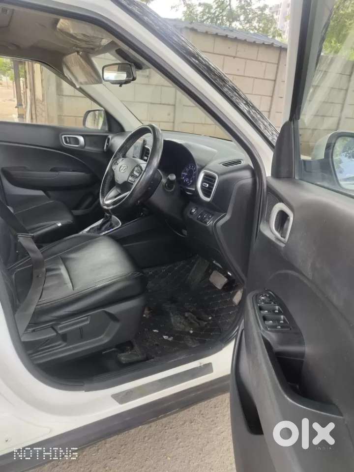 Hyundai Venue 1.0 Sx (o) Turbo Dct, 2019, Petrol