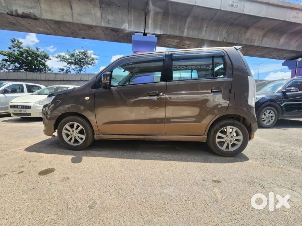Maruti Suzuki Wagon R 1.2 VXI AGS, 2017, Petrol