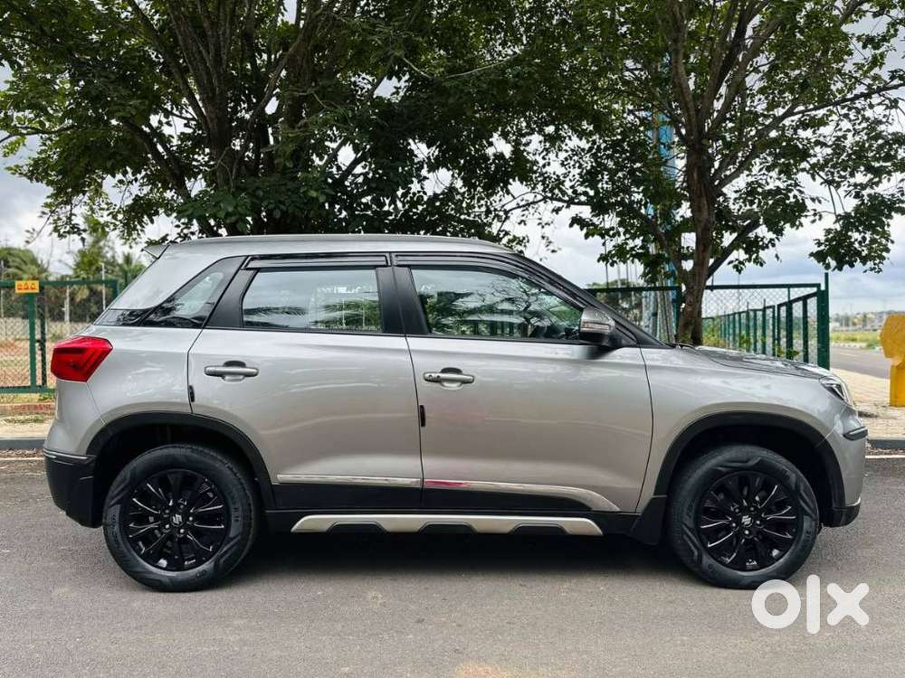Maruti Suzuki Brezza 1.5 Zxi Plus Smart Hybrid, 2022, Petrol