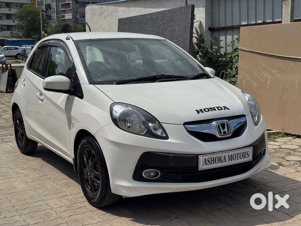 Honda Brio Vx Mt, 2012, Petrol