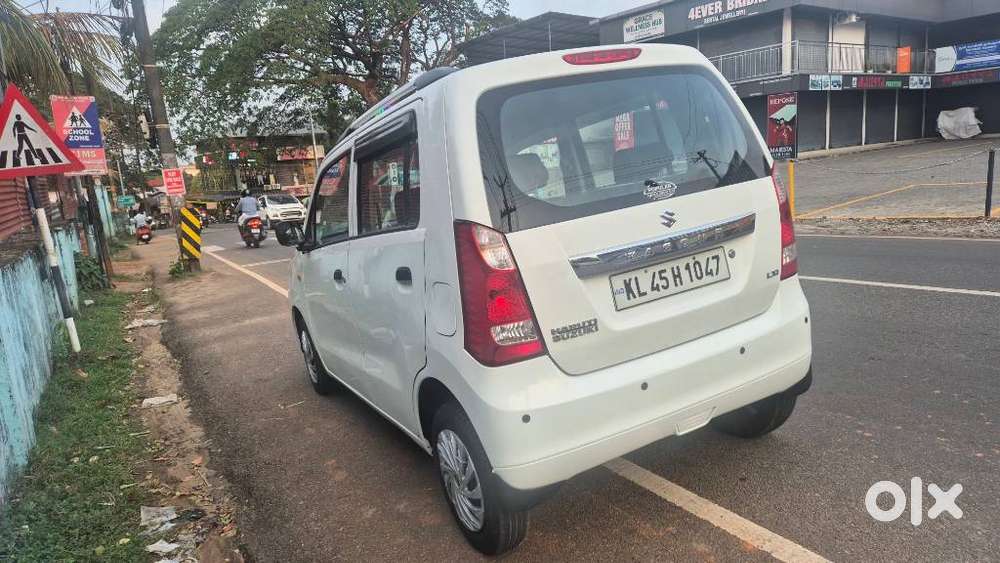 Maruti Suzuki Wagon R Lxi, 2012, Petrol