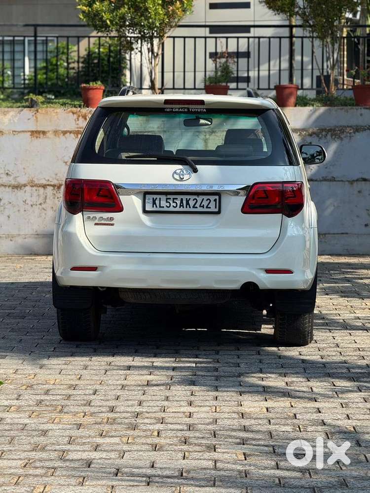 Toyota Fortuner 2014 Diesel 115000 Km Driven