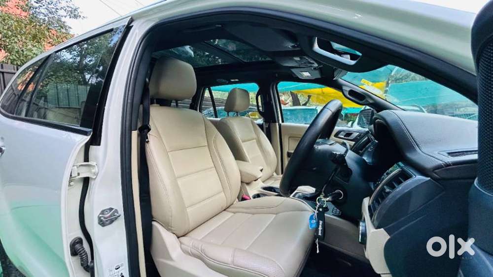 Ford Endeavour 3.2 Titanium At 4x4, 2017, Diesel