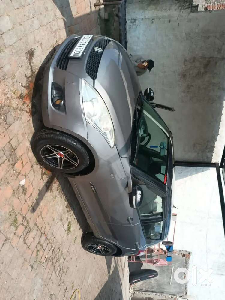 Maruti Suzuki Swift 2012 Diesel 140000 Km Driven Mn