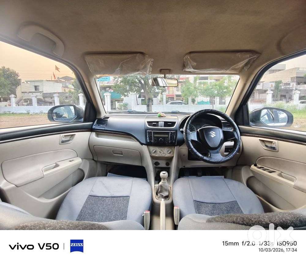 Maruti Suzuki Swift Dzire 1.2 Vxi Bsiv, 2013, Petrol