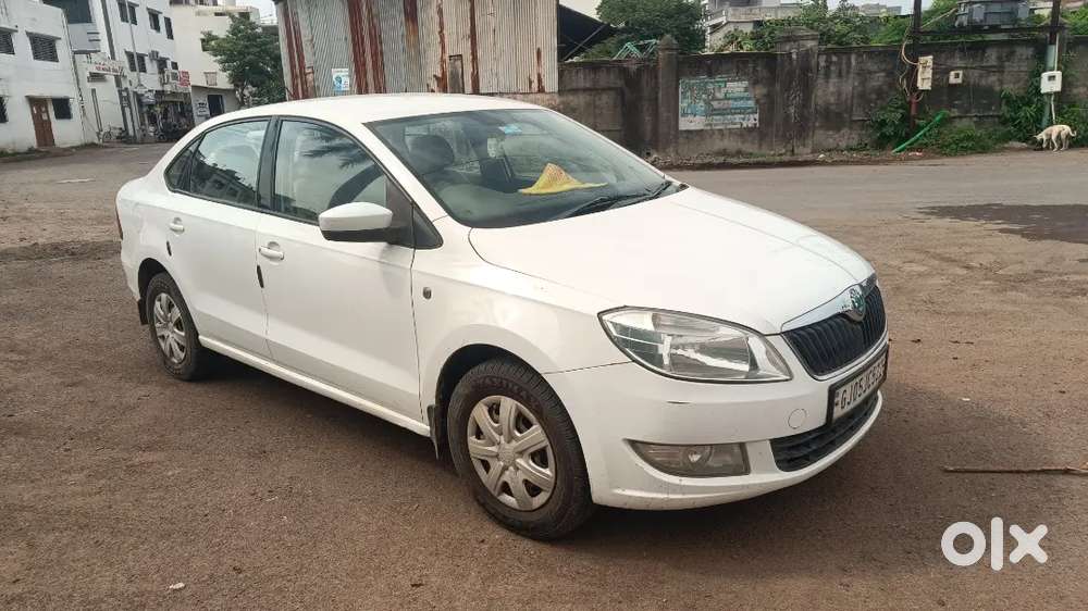 Skoda Rapid Diesel 2013