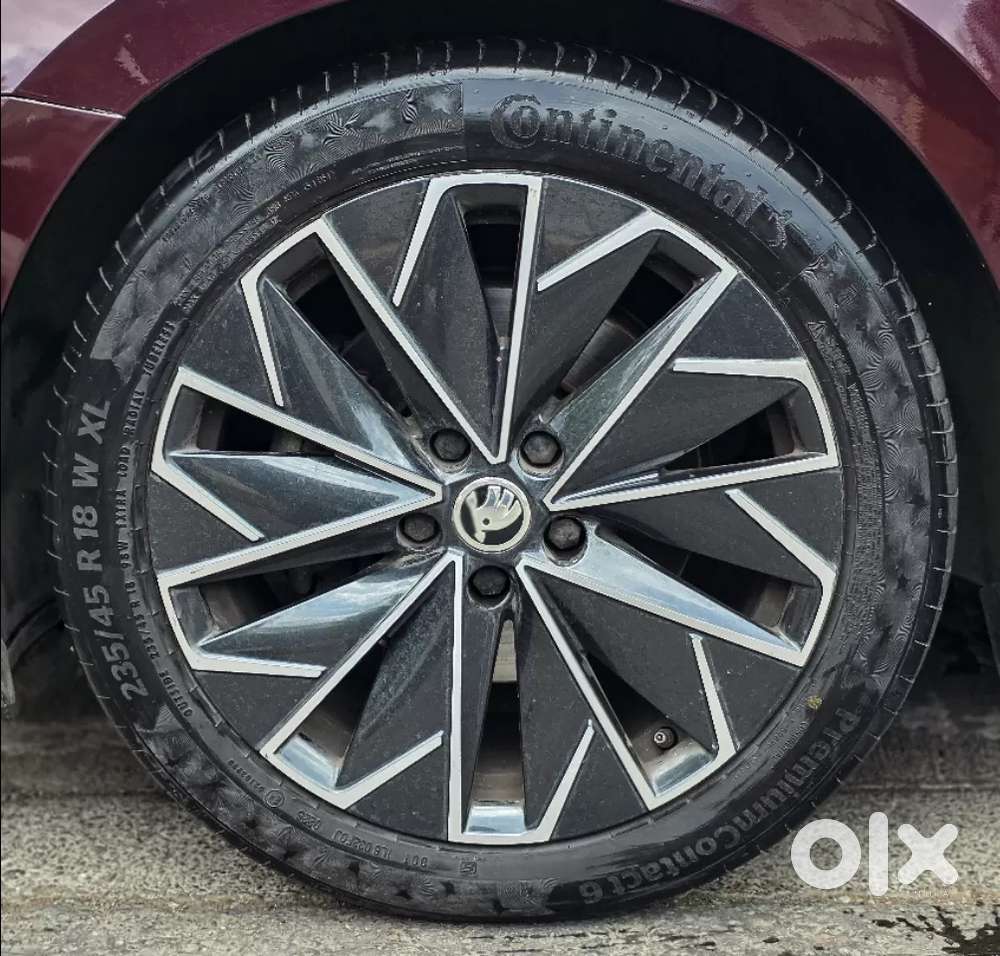 Skoda Superb, 2024, Petrol