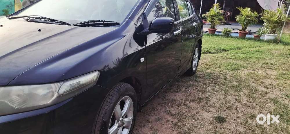 Good Condition' Single Hande Drive
