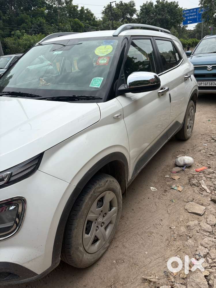 Hyundai Venue S 1.2 Petrol &ndash; 2021 Model | Excellent Condition