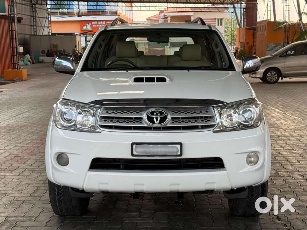 Toyota Fortuner 3.0 4x4 Manual, 2014, Diesel