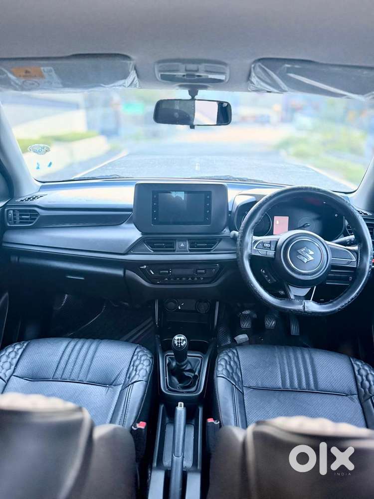 Maruti Suzuki Swift Vxi Optional, 2025, Petrol